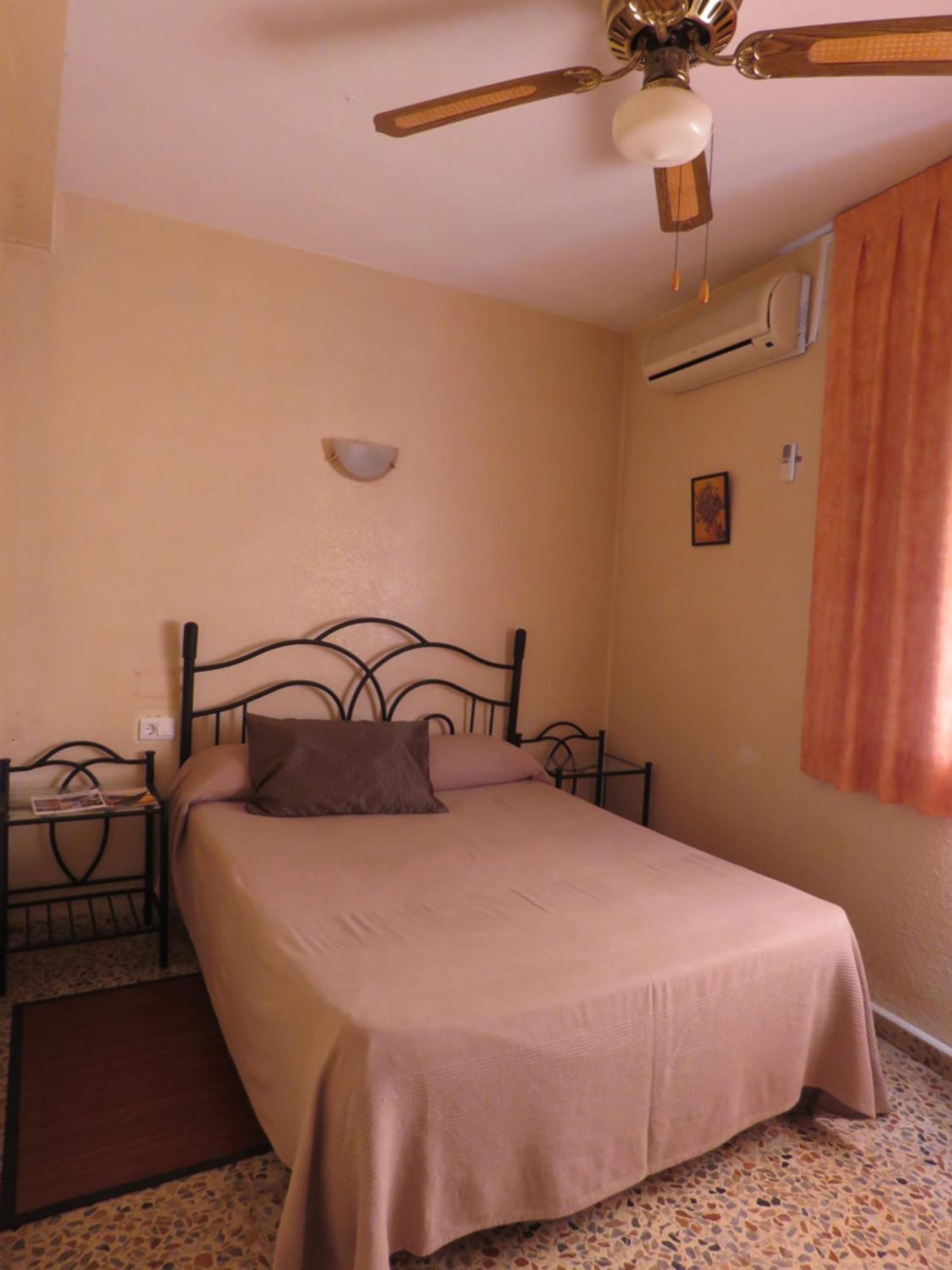 Hotel Alain Силья Экстерьер фото