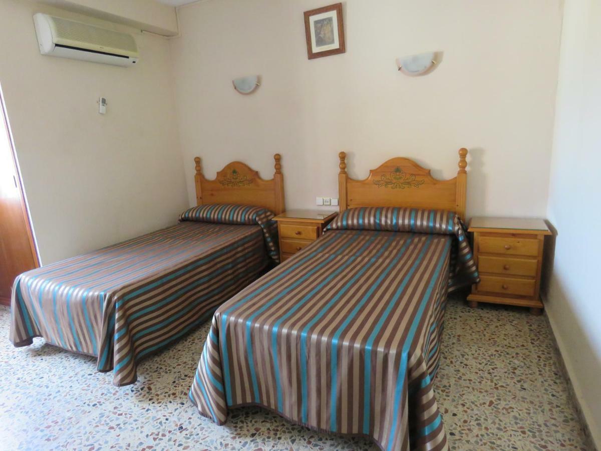 Hotel Alain Силья Экстерьер фото