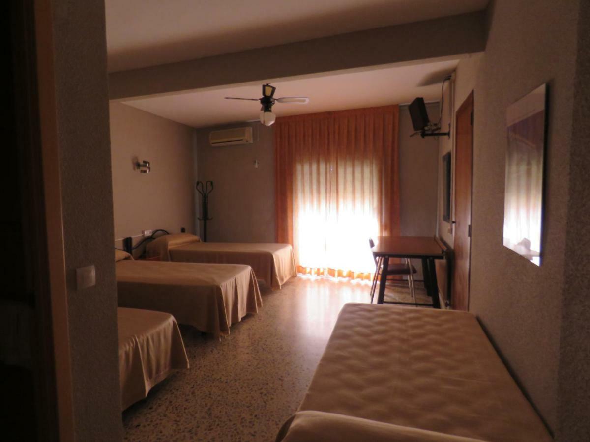 Hotel Alain Силья Экстерьер фото