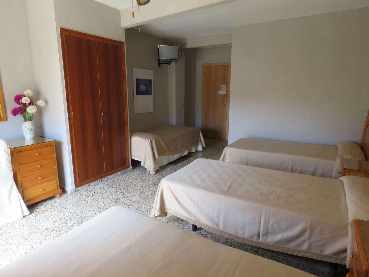 Hotel Alain Силья Экстерьер фото